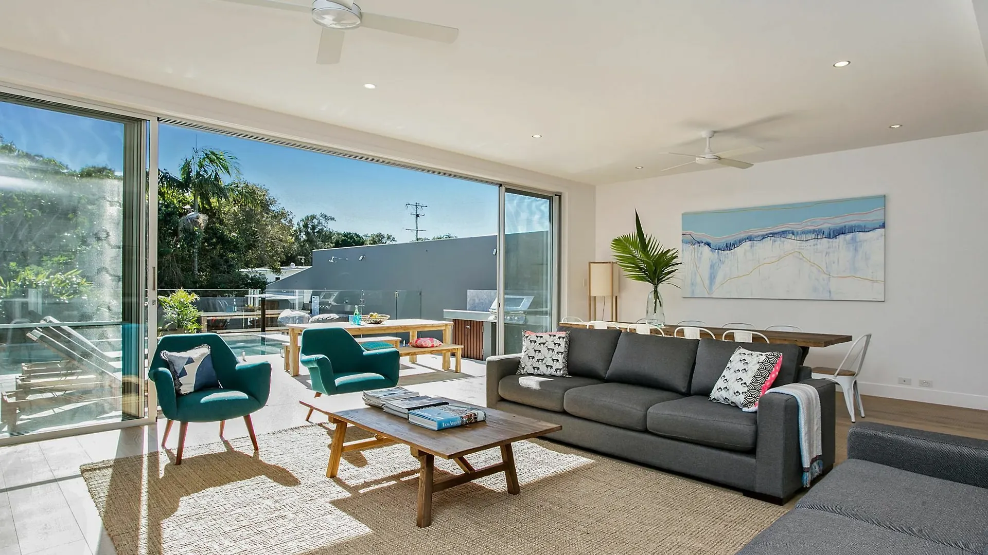 Stonecutters 1 - Byron Central Stylish Home Byron Bay Australia