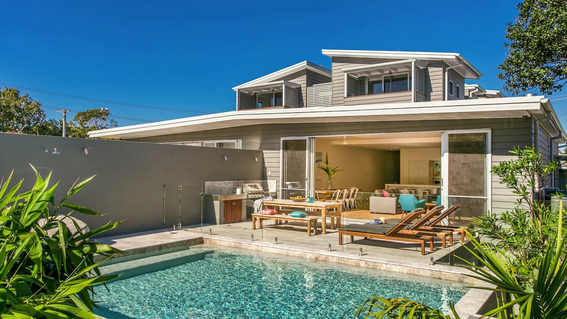 Stonecutters 1 - Byron Central Stylish Home Byron Bay Apartment